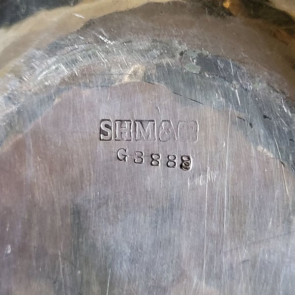 Antique SHM Simpson Hall Miller & Co Hammered Silverplate Dish, Monogrammed - Picture 8 of 8